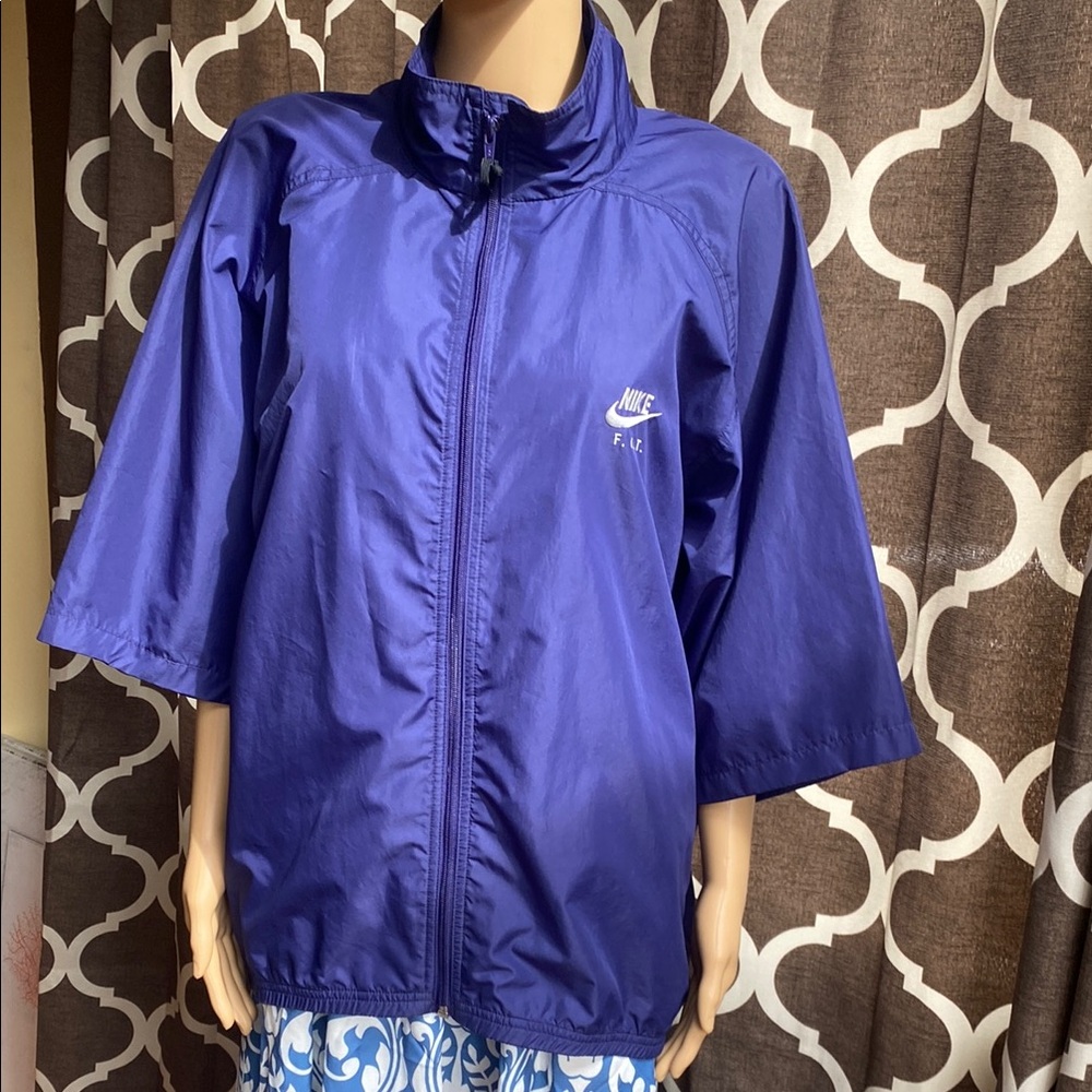 Nike Purple Utility Jacket with High Collar and Full-Length Zipper